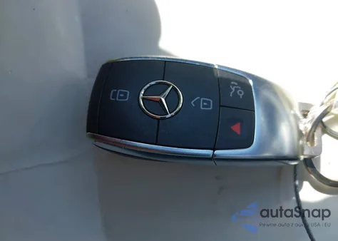 2023 Mercedes-Benz Glb 250 4Matic z USA, uszkodzony, nr VIN W1N4M4HB0PW333530